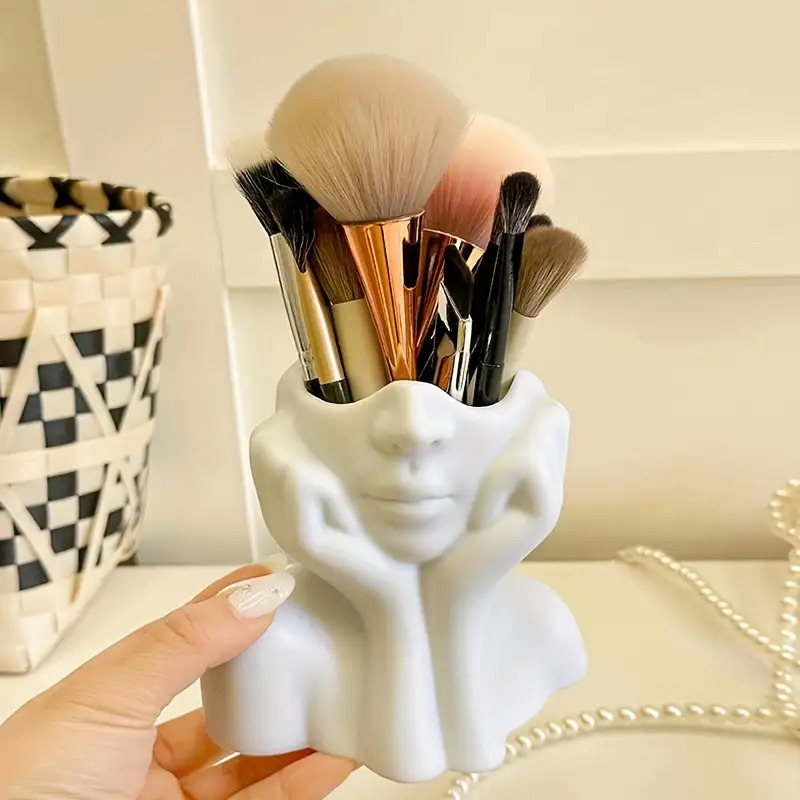 Face Shape Makeup Brush Holder - огляд і ціна Beauty Makeup Design